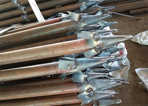 苏尼特左管棚钢花管